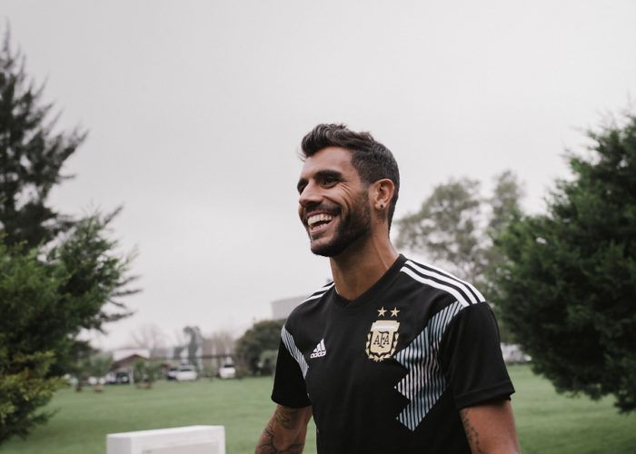 Das aktuelle Auswärtstrikot von Argentinien von adidas 2018 (Foto Adidas)