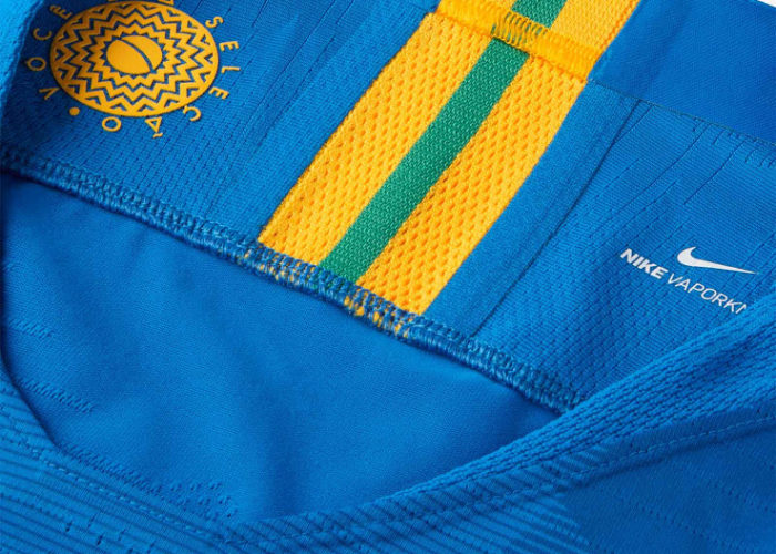 Der Kragen des neuen 2018 Away Trikots von Brasilien. Photo: Footyheadlines.