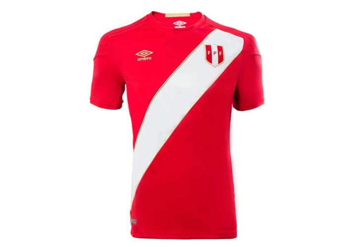 Das neue Peru Auswärtstrikot von Umbro für die WM 2018. Photo: Umbro Presse.